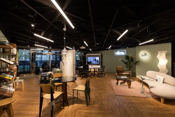 MOT明日選品-Vitra