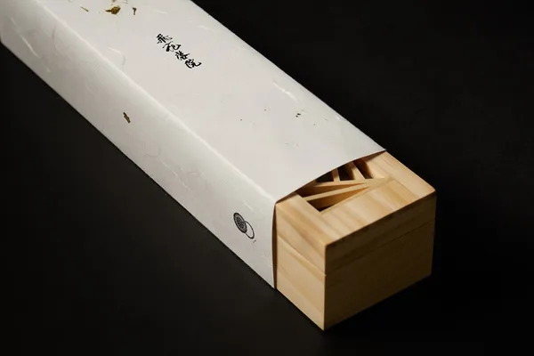 飛花落院