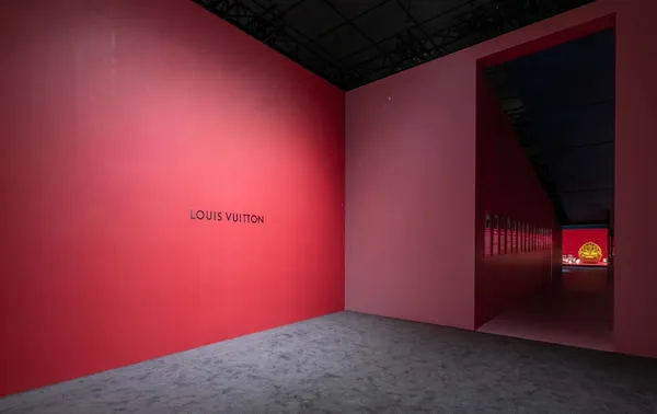 Louis Vuitton_P-4.jpg