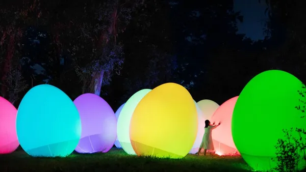 【編輯日本帶逛】teamLab 大阪長居植物園常設展：光球森林等藝術品亮點一次看