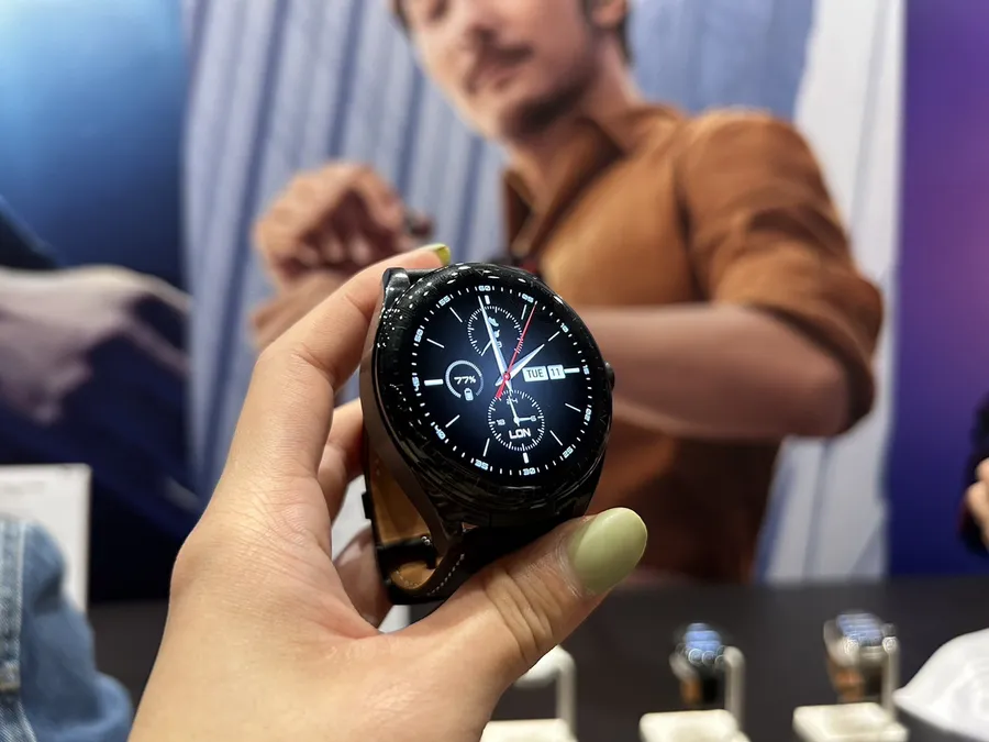手錶打開來有耳機、機殼可以拆！華為端出4款新品，為什麼選擇押寶穿戴裝置？