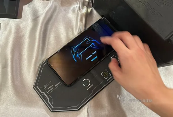 ROG Phone 7 Ultimate