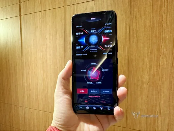 ROG Phone 7 Ultimate