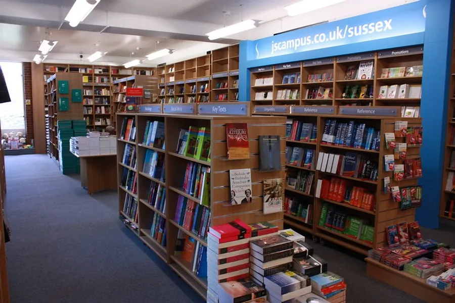 「阻止亞馬遜毀滅書店！」他號招書店老闆成立線上平台，分潤千萬美金拯救出版業