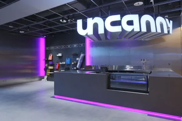 忠泰樂生活 Uncanny
