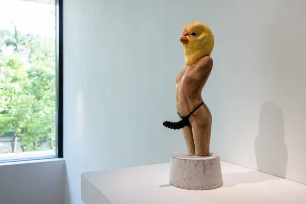 忠泰美術館當代藝術展《亻─ 生而為人》
