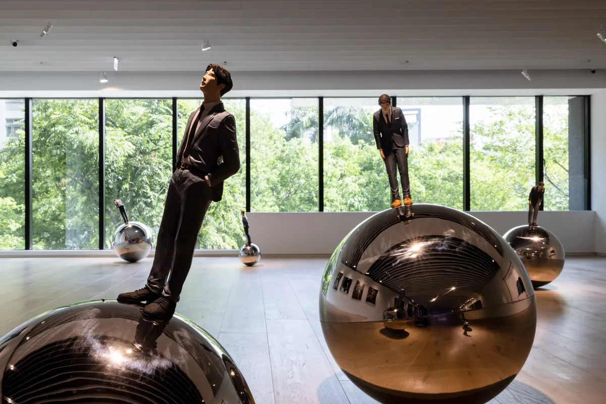 忠泰美術館當代藝術展《亻─ 生而為人》 忠泰美術館當代藝術展《亻─ 生而為人》