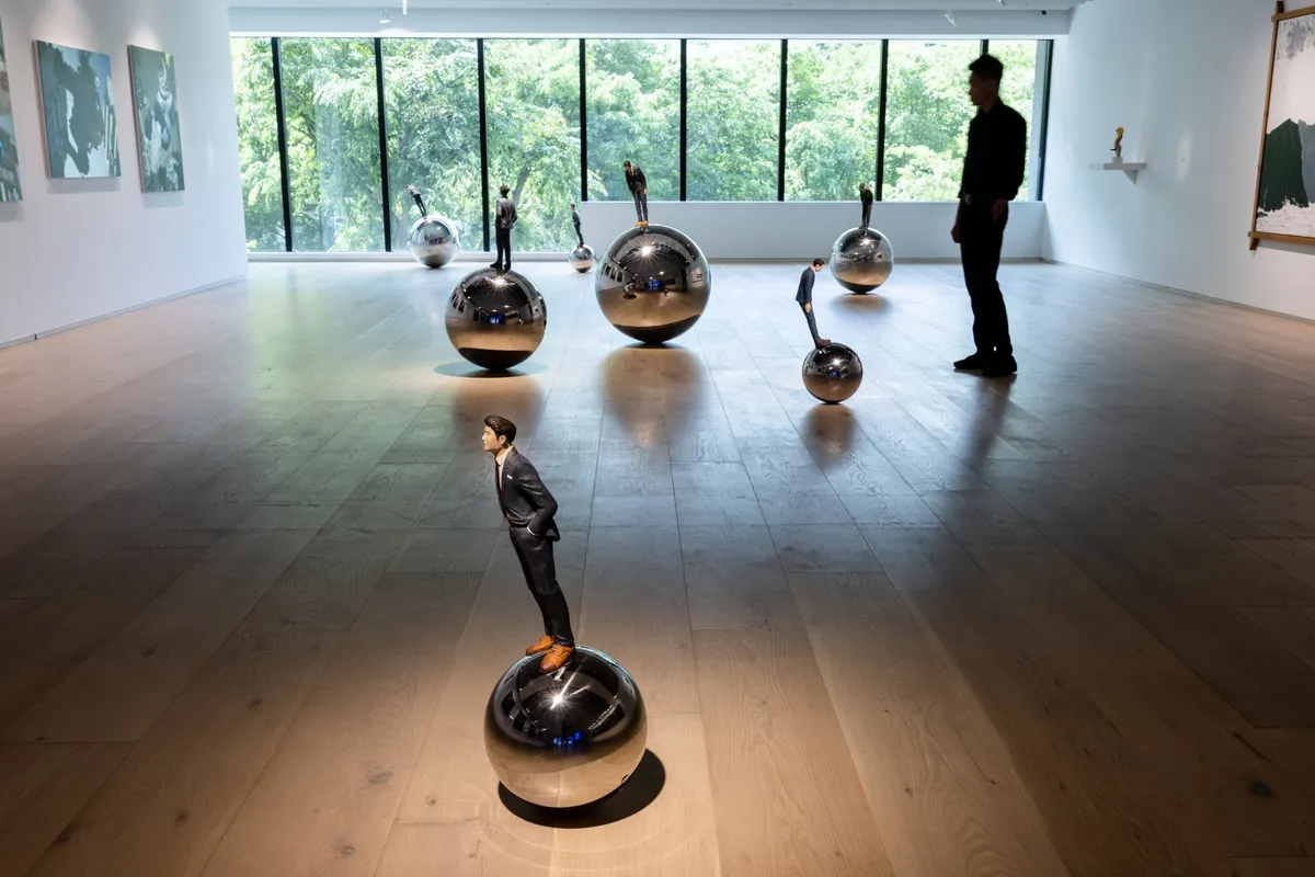 忠泰美術館當代藝術展《亻─ 生而為人》 忠泰美術館當代藝術展《亻─ 生而為人》