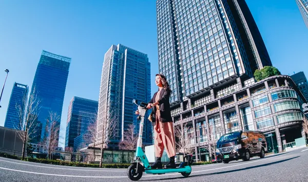 推動修法、募資10億元、市佔9成，日本電動共享滑板車新創Luup有何魔力？ 