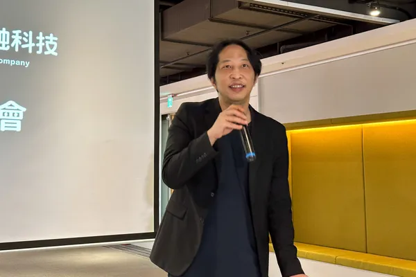 街口集團創辦人、街口金融科技董事長胡亦嘉
