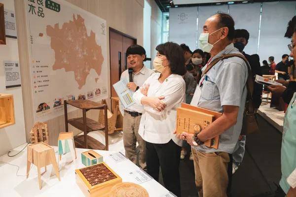 嘉義市推木產品認證「優木良品」