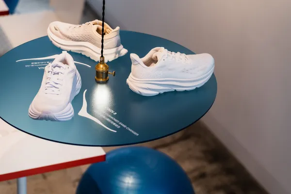 CAFE!N 聯手運動品牌 HOKA