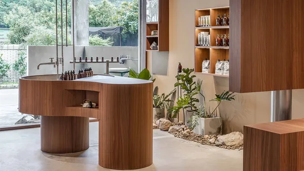 第一間開在漁港的美妝概念店！茶籽堂「浪速計劃」深耕宜蘭朝陽社區，打造地方創生的永續生態系