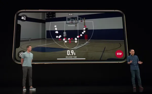 NEX創辦人李景輝在Apple發佈會上發表HomeCourt
