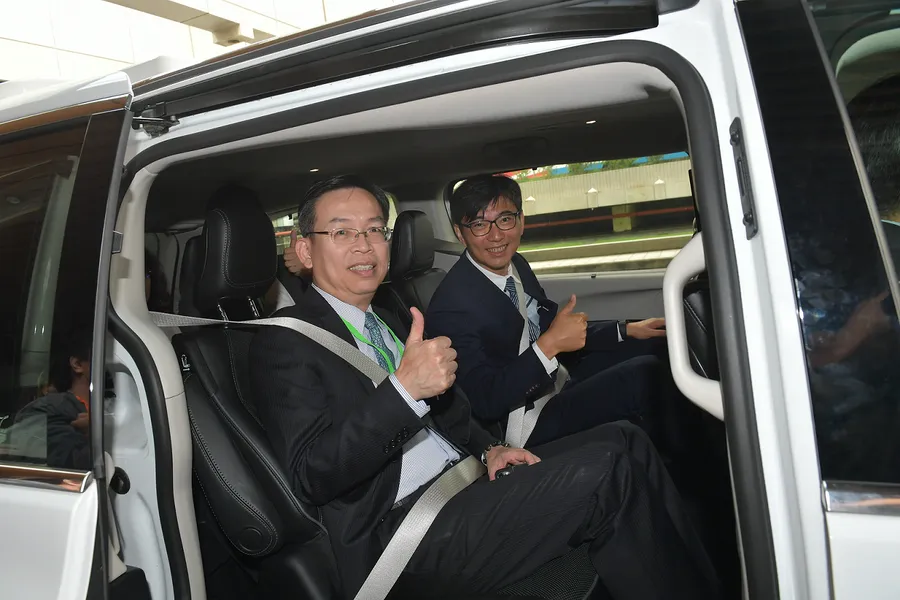 機場也能搭到自駕車，時速可以到50！桃機將成全球第二個自駕接駁機場