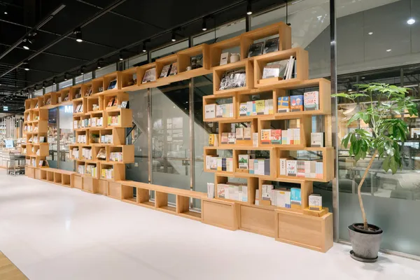 無印良品松高旗艦店