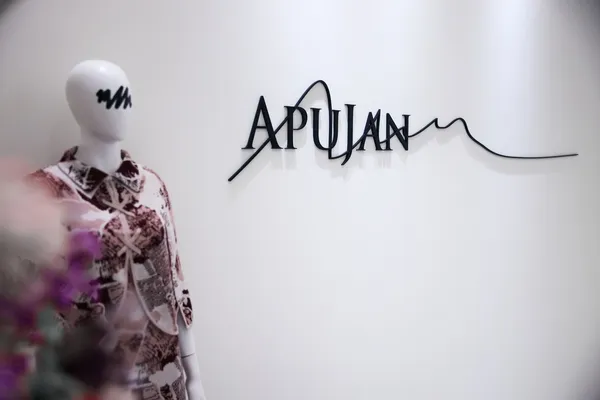 APUJAN台北店 空間照 (2).jpg