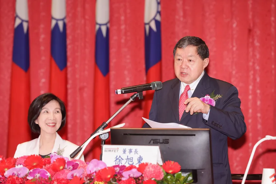SOGO聯名卡與國泰對簿公堂，徐旭東籲「好好談分手」：合約總要有個期限