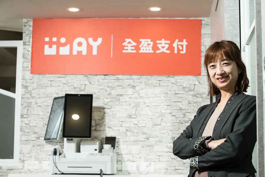 從接客訴電話到成為全盈造浪者！劉美玲談30年金融路：我就是風口那隻豬