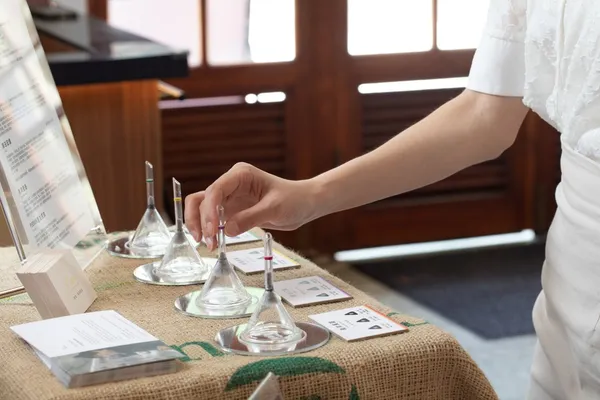 台灣茶香水品牌P.Seven呼應旅咖啡行主題，為cama打造4款精緻氣味。.jpg