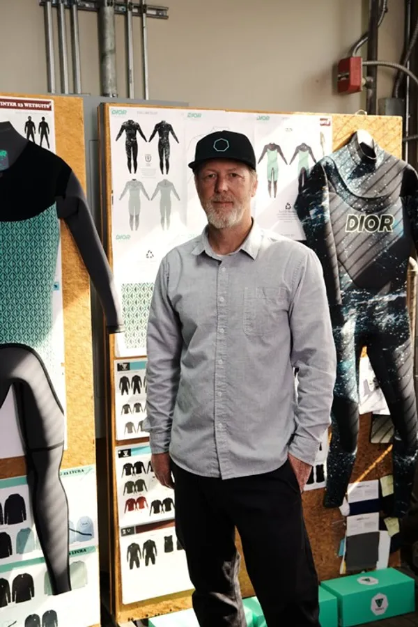 DIOR MEN'S BEACHWEAR CAPSULE 2023 WETSUIT SAVOIR F