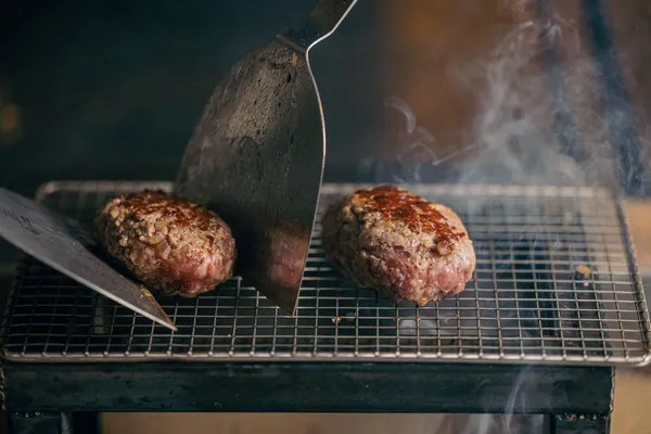 肉旨房開幕  