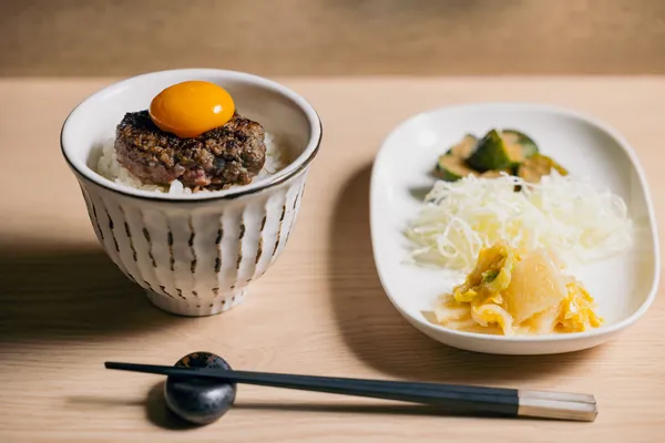 肉旨房開幕