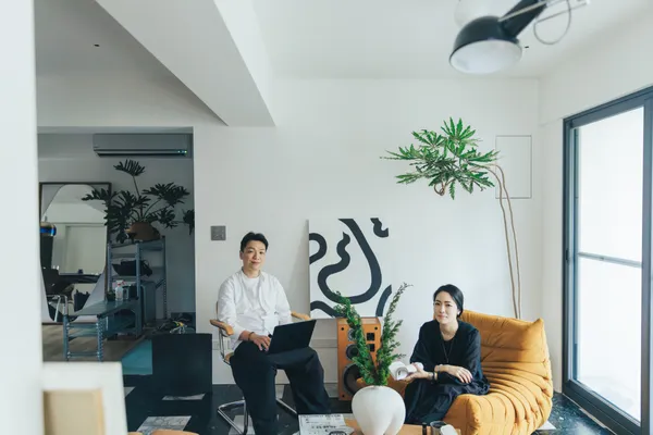 理想的居者 李明、JuJu 兩人居公寓