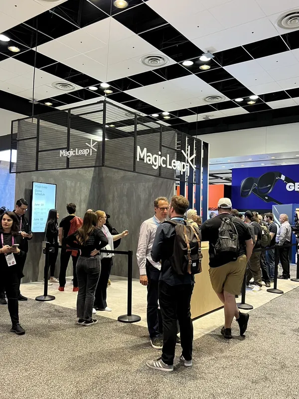 全球幾個主要的大型的XR公司都開設了專區，開放大眾體驗，圖為Magic Leap專區。