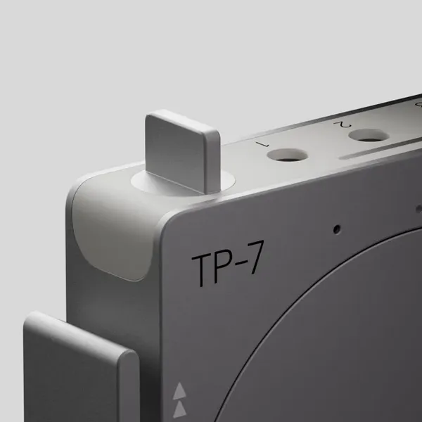 Teenage Engineering TP-7 錄音器.jpg