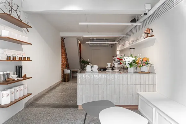 冠軍咖啡藏身台中老宅！VWI COFFEE HOUSE 落腳五權西路商圈，以永續理念延續品牌精神