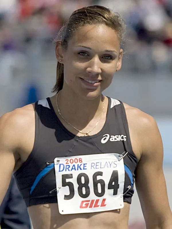 LoloJones2008