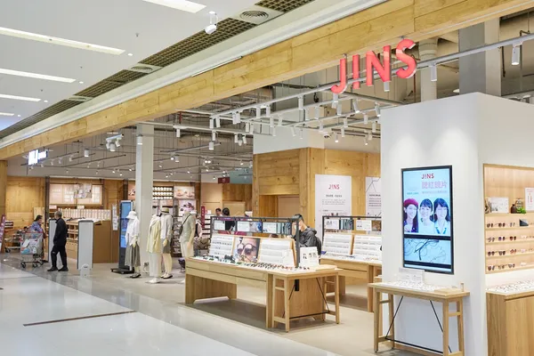 JINS無印良品大潤發中壢複合概念店開幕