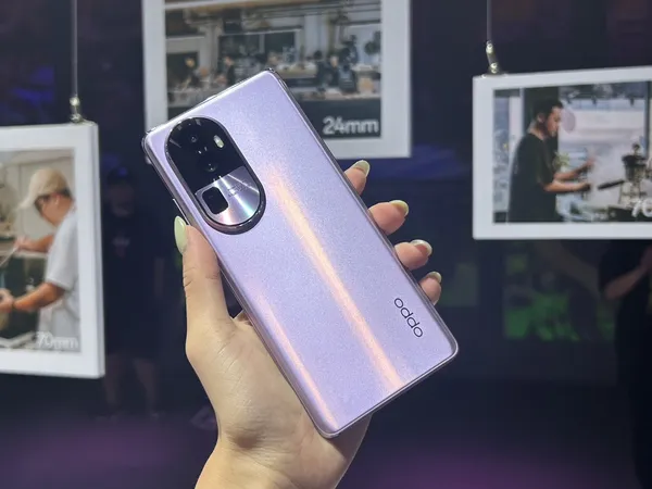 OPPO Reno10