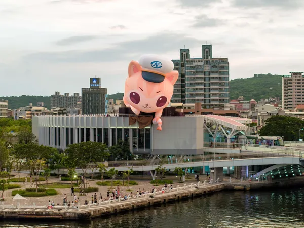 高雄原創 IP 角色巨大化展出