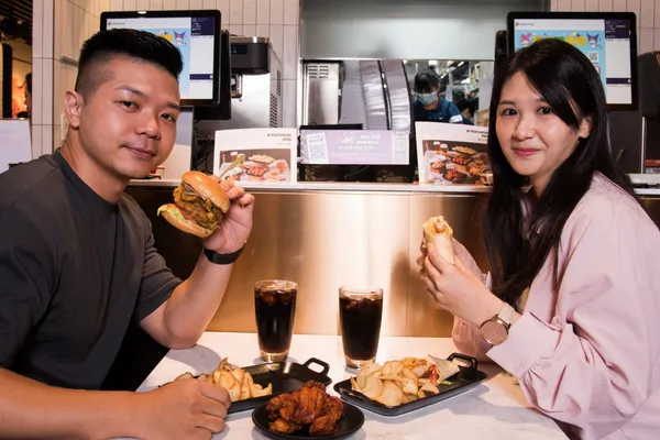 【新聞照片8】橋村炸雞此次在台打造全新套餐式菜單，從一人獨享至2~4人的多人套餐，不論是想自己好好爽