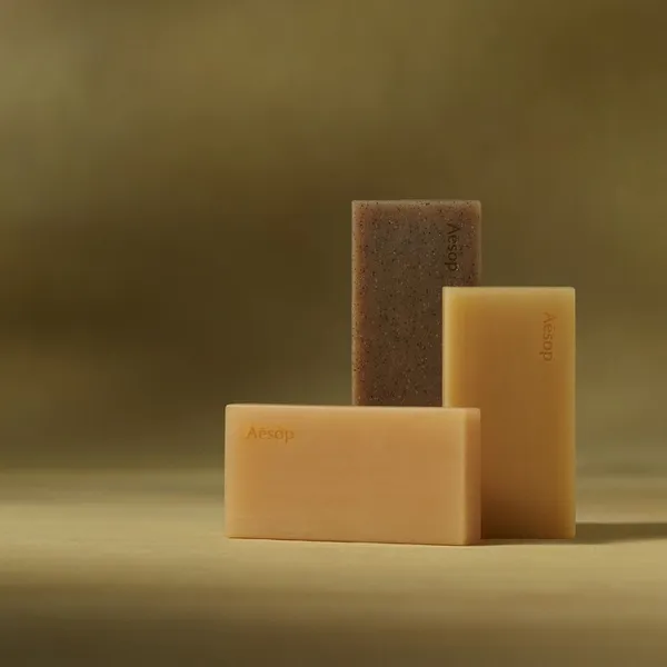 【情境圖1】Aesop 全新三款香皂系列_150g.jpg