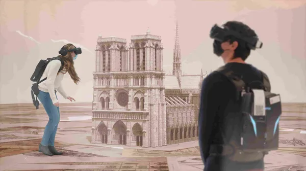 《永恆聖母院》沈浸式 VR 展覽