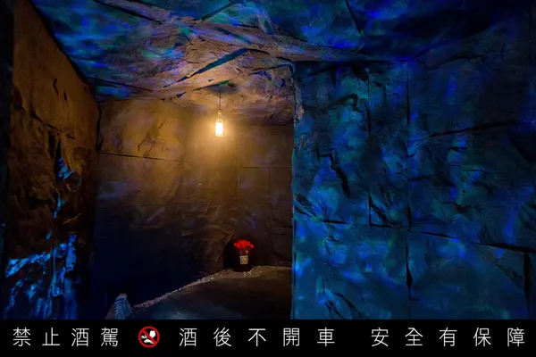 kkbar金酒吧_2