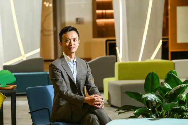 國泰世華銀行副總經理陳冠學