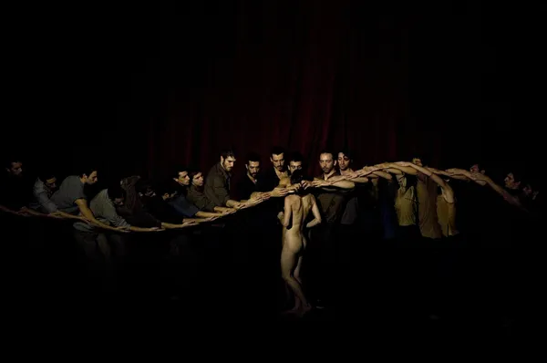 Papaioannou_NOWHERE_2009_01_Photo by Marilena Staf