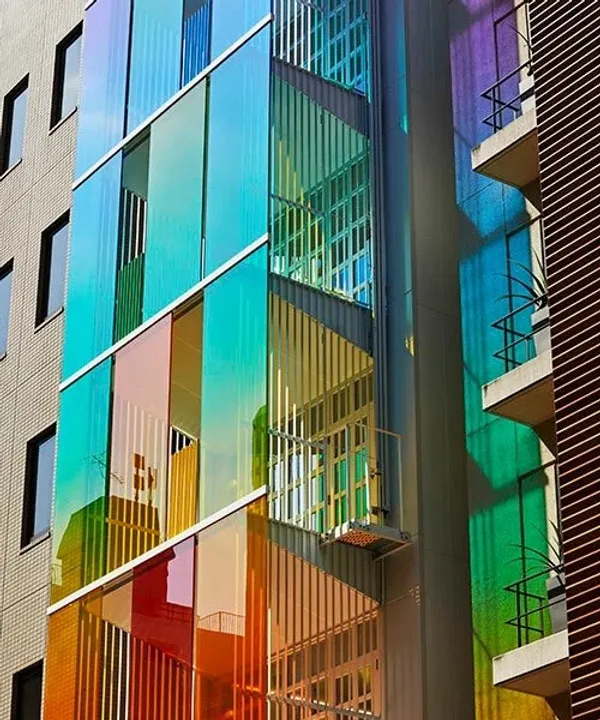 SAKO-architects-vertical-rainbow-tokyo-japan-desig