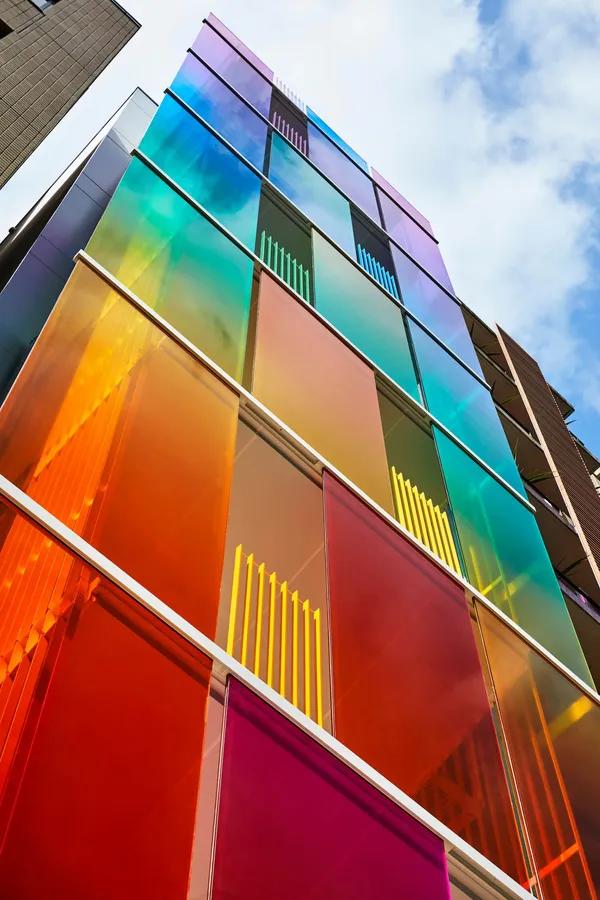 vertical-rainbow-tokyo-sako-architects-09.jpeg