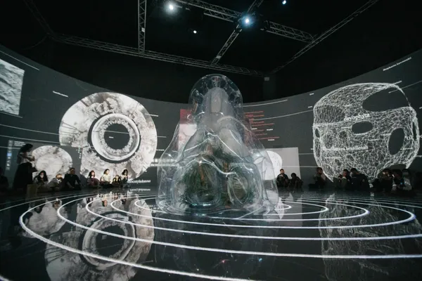 把溫室搬進美術館！國美館新展「串流群落：溫室中的溫室」，構想一個另類生態結構的未來