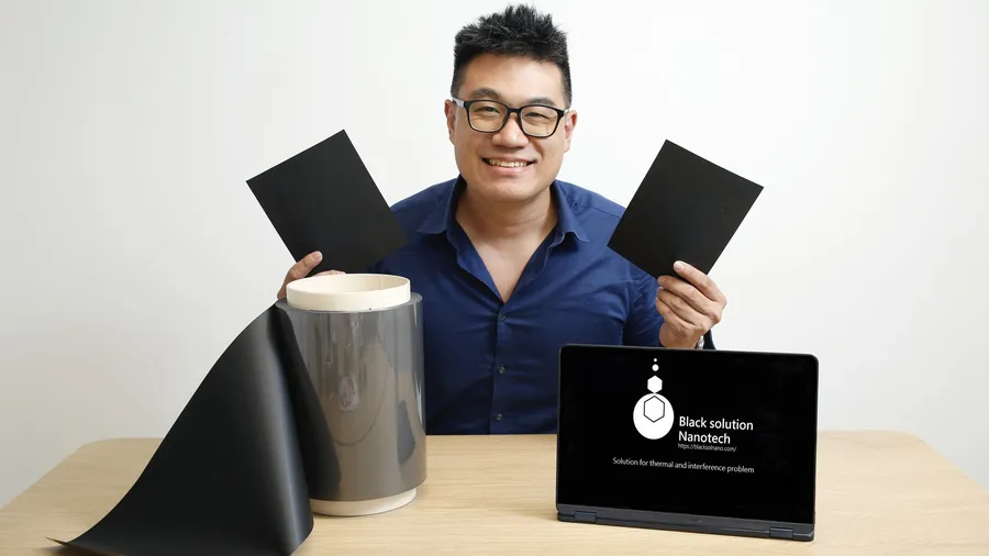 用「一張貼紙」打入國際供應鏈，新創黑色方案讓電磁波消失的秘密武器是？