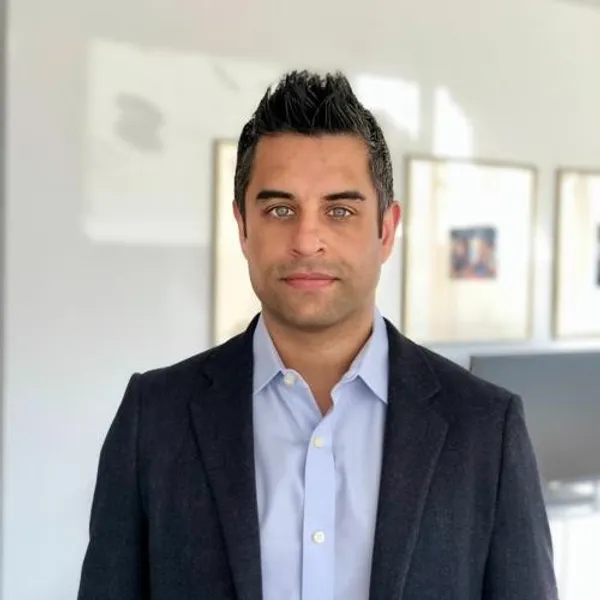 Kafene共同創辦人暨執行長Neal Desai