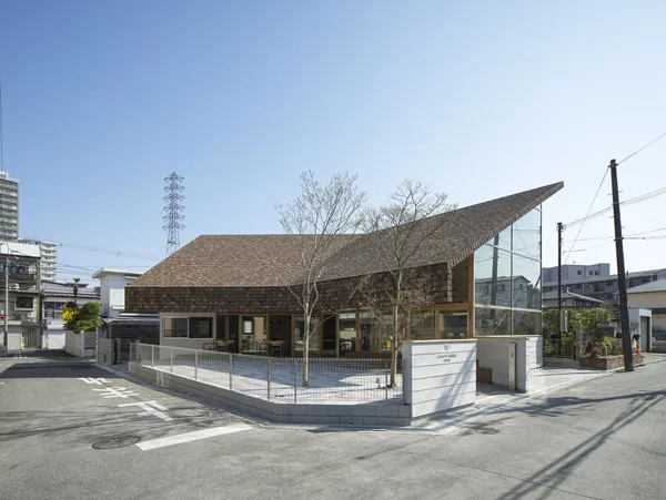 大阪白鷺兒童圖書館「詩之森」