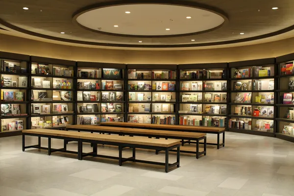 「誠品生活松菸」24小時書店 1/20 試營運