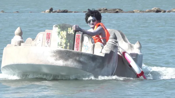 倪祥《大家都來看你了》