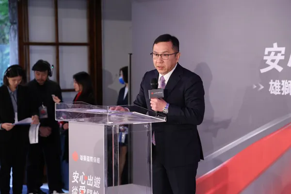 雄獅國際保險經紀公司董事長陳冠宇